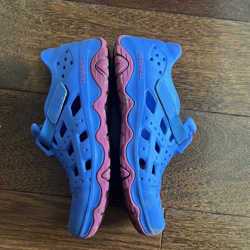 Merrell Water Shoes - Picture 3 of 3